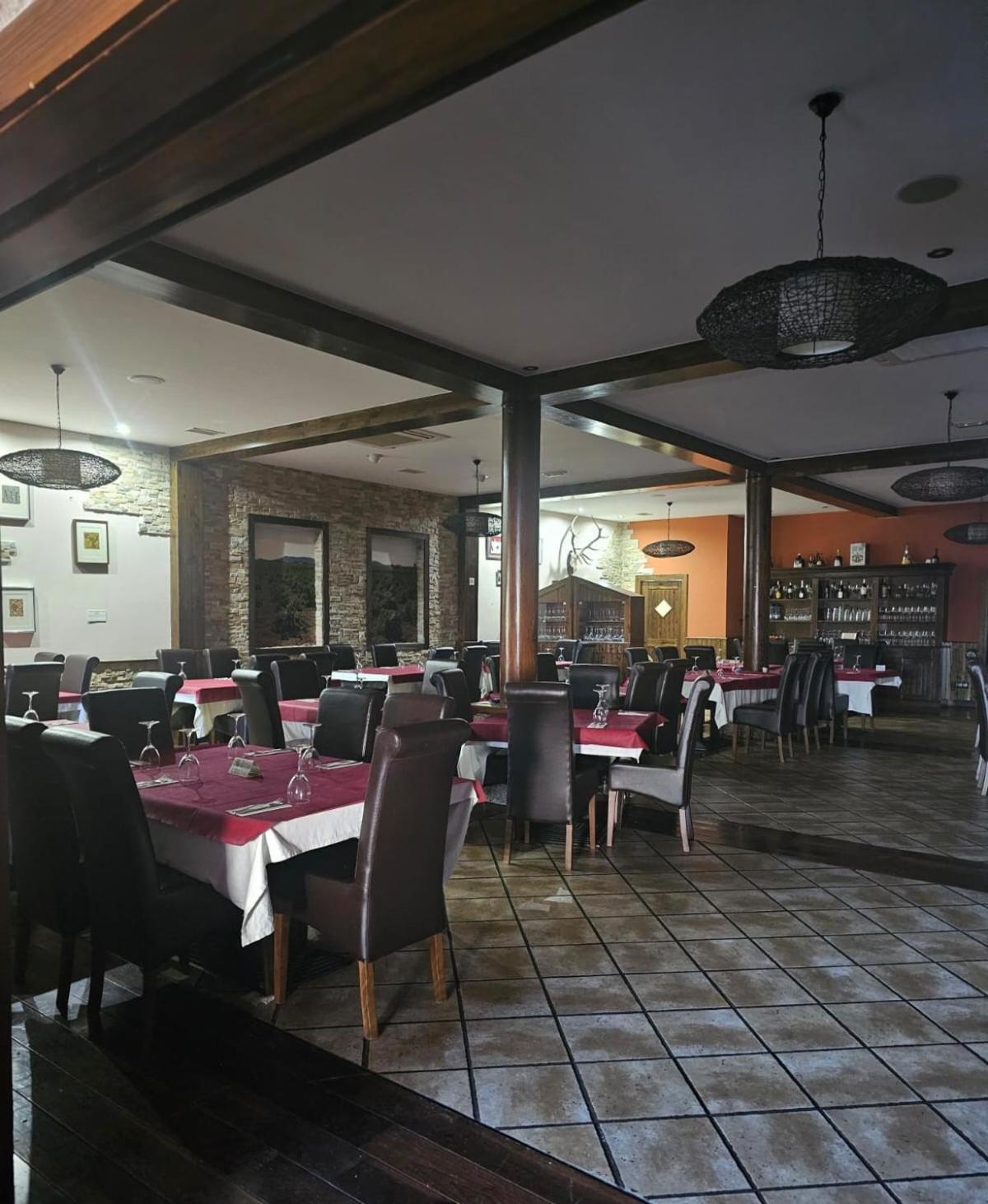 Hotel Restaurante El Patas Corral de Almaguer Luaran gambar